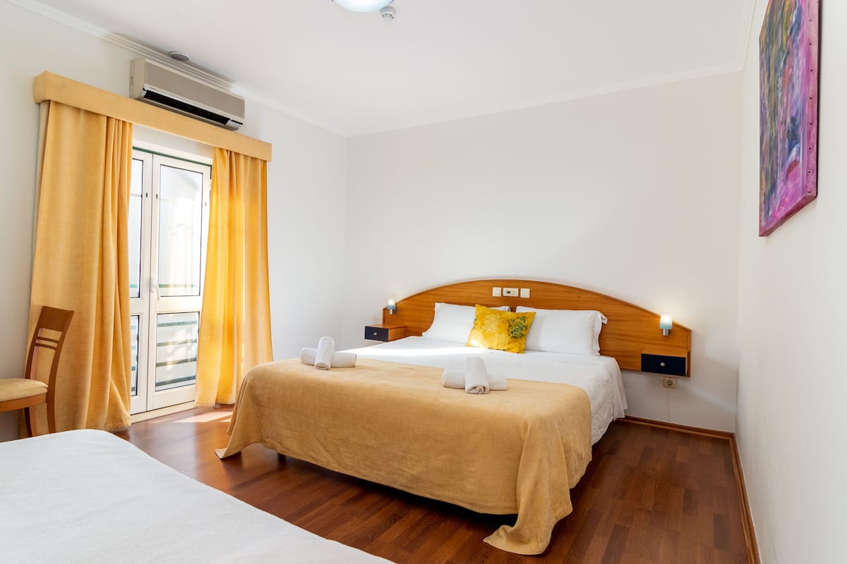 Standard Twin Room | 1 bedroom, desk, blackout curtains, soundproofing