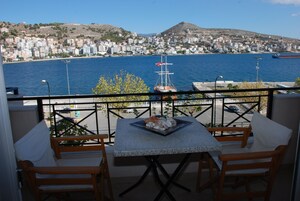 Chambre Double, balcon, vue mer | Vue depuis le balcon