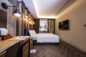 Double Room, 1 Double Bed, No Windows | In-room safe, desk, free WiFi, bed sheets