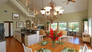 In-room dining - Cuddlefish Cove (Holmes Beach)