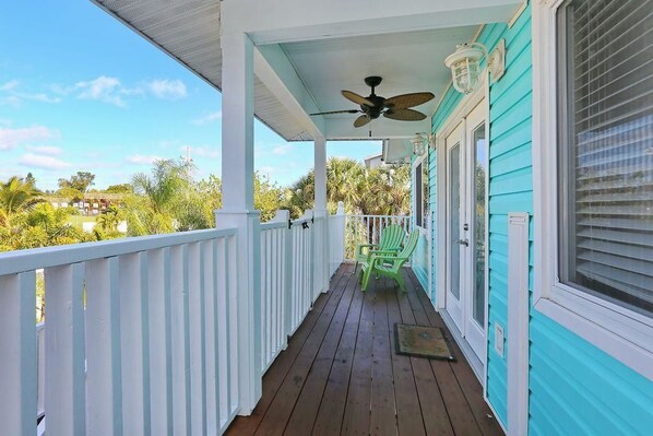 スタンダード アパートメント 4 ベッドルーム | バルコニー