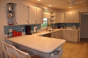 Standard Apartment, 5 Bedrooms | Private kitchen | Fridge, microwave, coffee/tea maker