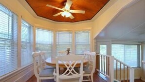 Standard Apartment, 2 Bedrooms | In-room dining - Shark s Eye (Anna Maria)