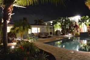 Unclassified image, 5 of 33, button - Sunshine Cottage (Anna Maria)