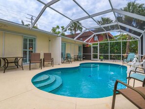 Indoor pool - The Dally by the Sea (Holmes Beach)