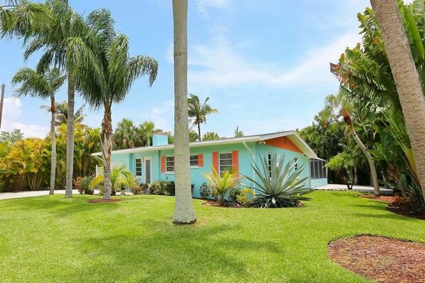 Exterior - Breezy Daze (Holmes Beach)