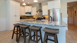 Standard House, 6 Bedrooms | Private kitchen | Coffee/tea maker, fridge, microwave