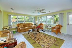 Standard Apartment, 3 Bedrooms | Living room | DVD player - Forever Summer (Holmes Beach)