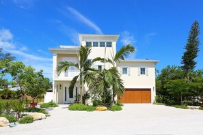 Front of property - Beach Haven (Anna Maria)