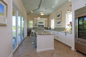 Standard-Apartment, 5 Schlafzimmer | Eigene Küche | Kühlschrank, Mikrowelle, Wasserkocher mit Kaffee-/Teezubehör