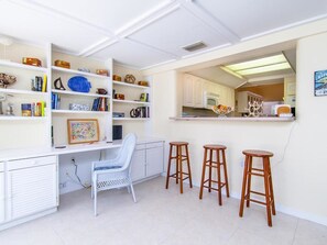 Standard Apartment, 3 Bedrooms | Room amenity - Chillin on Chilson (Anna Maria)