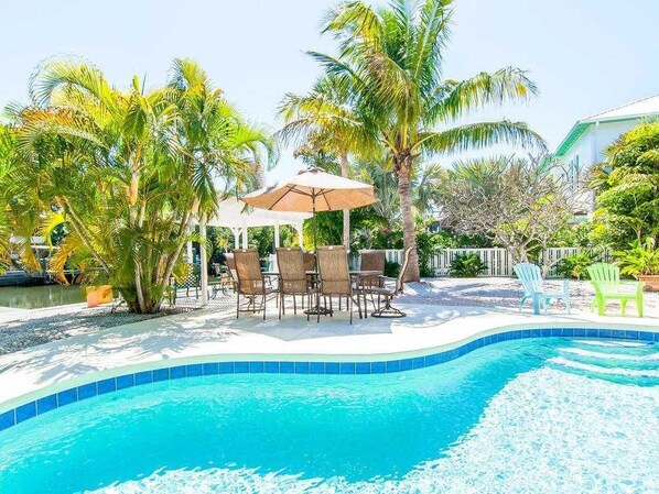 Outdoor pool - Chillin on Chilson (Anna Maria)