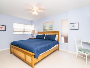 Room - Chillin on Chilson (Anna Maria)