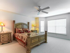 Standard Apartment, 3 Bedrooms | 3 bedrooms, free WiFi - Beachwalk (Holmes Beach)