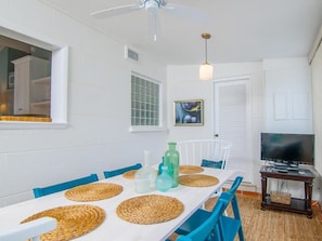 Standard Apartment, 2 Bedrooms | In-room dining - Seas the Day (Anna Maria)
