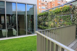 Habitación con 1 cama doble o 2 individuales | Balcón