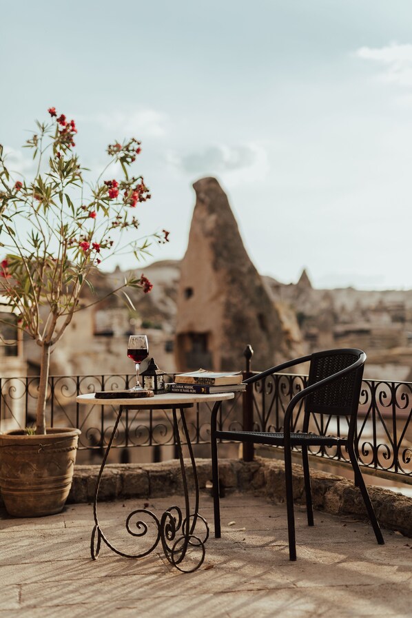Terrace/patio - Amber Cave Suites (Nevsehir)