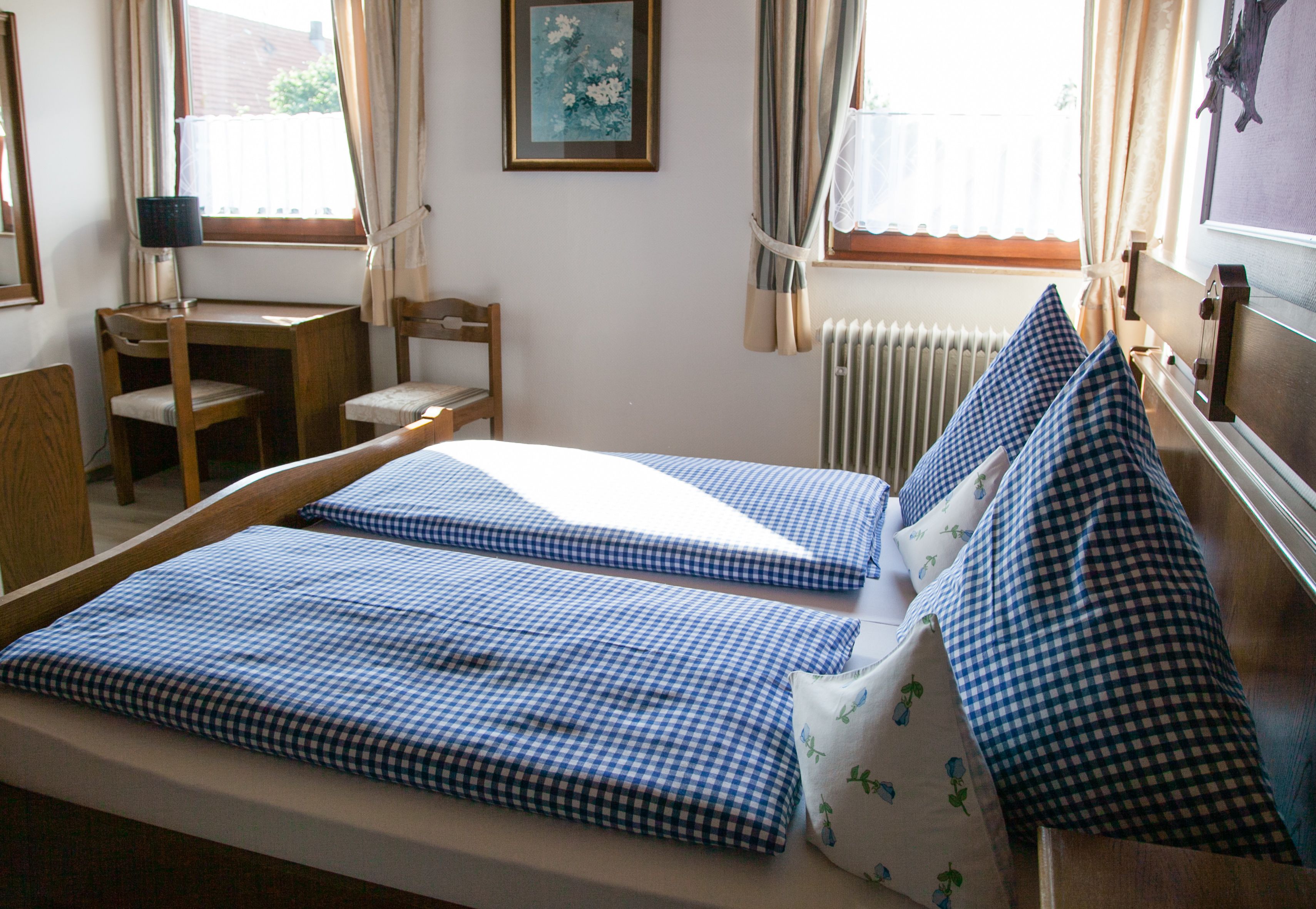 double room | cots/infant beds, free wifi, bed sheets