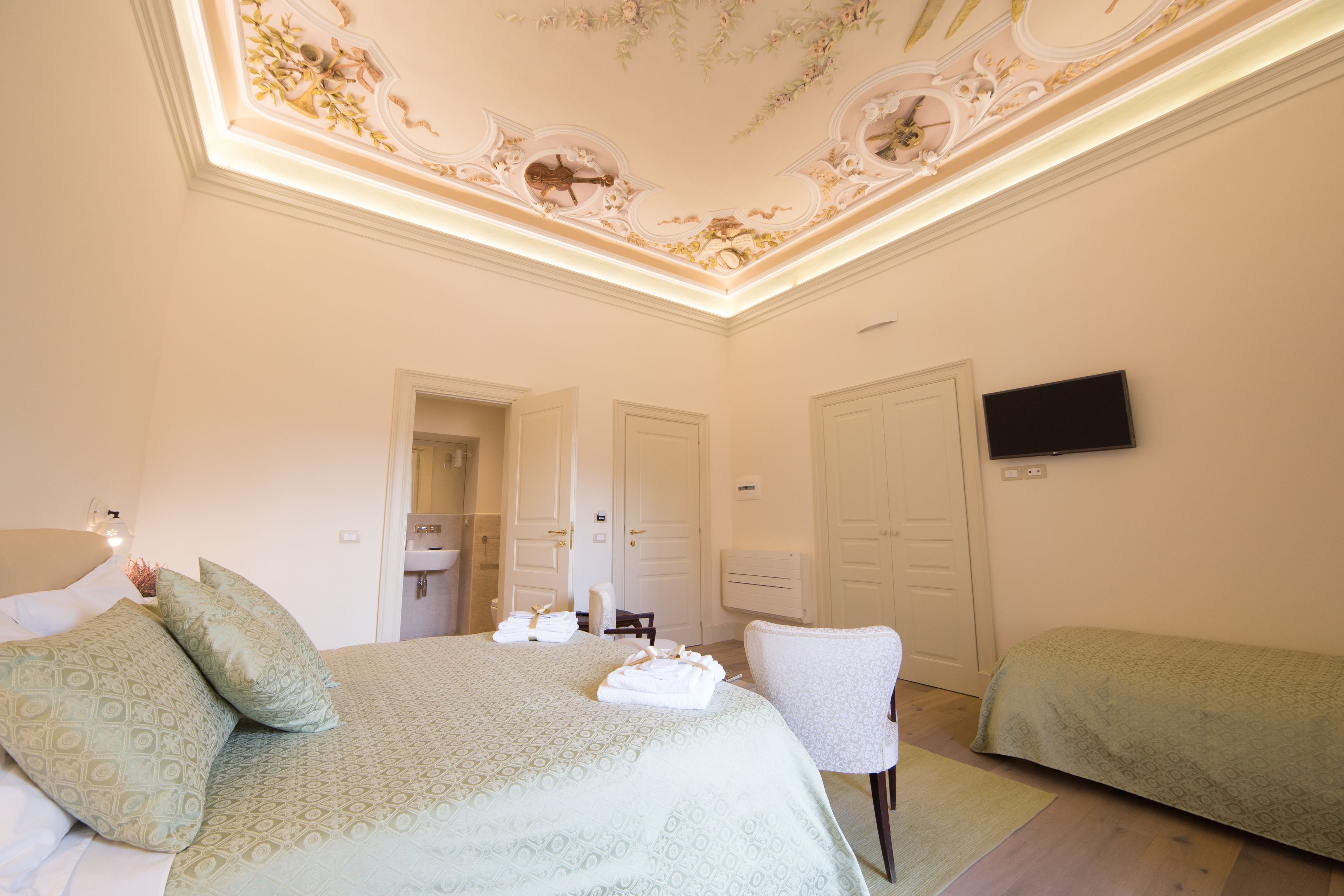 Photo - Il Leone Blu