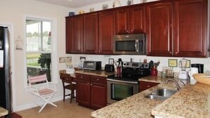 Nhà, nhiều giường (4604 Clearwater Bay) | Bếp riêng