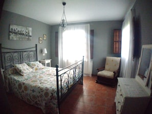 Double Room | Individually decorated, individually furnished, free WiFi, bed sheets - La Xana Ribadesella (Ribadesella)