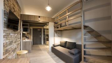 Standard Studio Suite (with mezzanine) | Desk, iron/ironing board, free WiFi, bed sheets