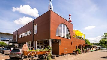 Frühstück, Mittagessen, Abendessen, regionale Küche