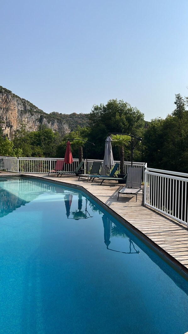 Outdoor pool, pool loungers