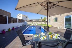 Villa, 3 habitaciones | Terraza o patio