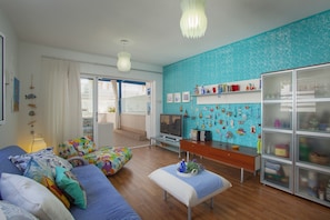 Villa, 2 Bedrooms | Living area
