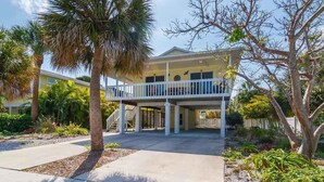 Front of property - Spring Paradise (Anna Maria)