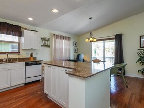 Lägenhet Standard - 2 sovrum | Eget kök | Kylskåp, mikrovågsugn och kaffe- och tebryggare