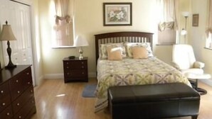 Standard Apartment, 4 Bedrooms | 4 bedrooms, WiFi (free)