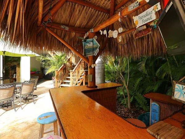 Standard Apartment, 3 Bedrooms | Terrace/patio