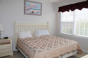 2 bedrooms, iron/ironing board, free WiFi, bed sheets - 1724 The Havens (North Myrtle Beach)