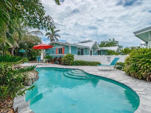 Sunset Villa C