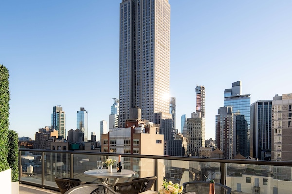 Room, 1 King Bed (Empire Skyview with Terrace) | View from room