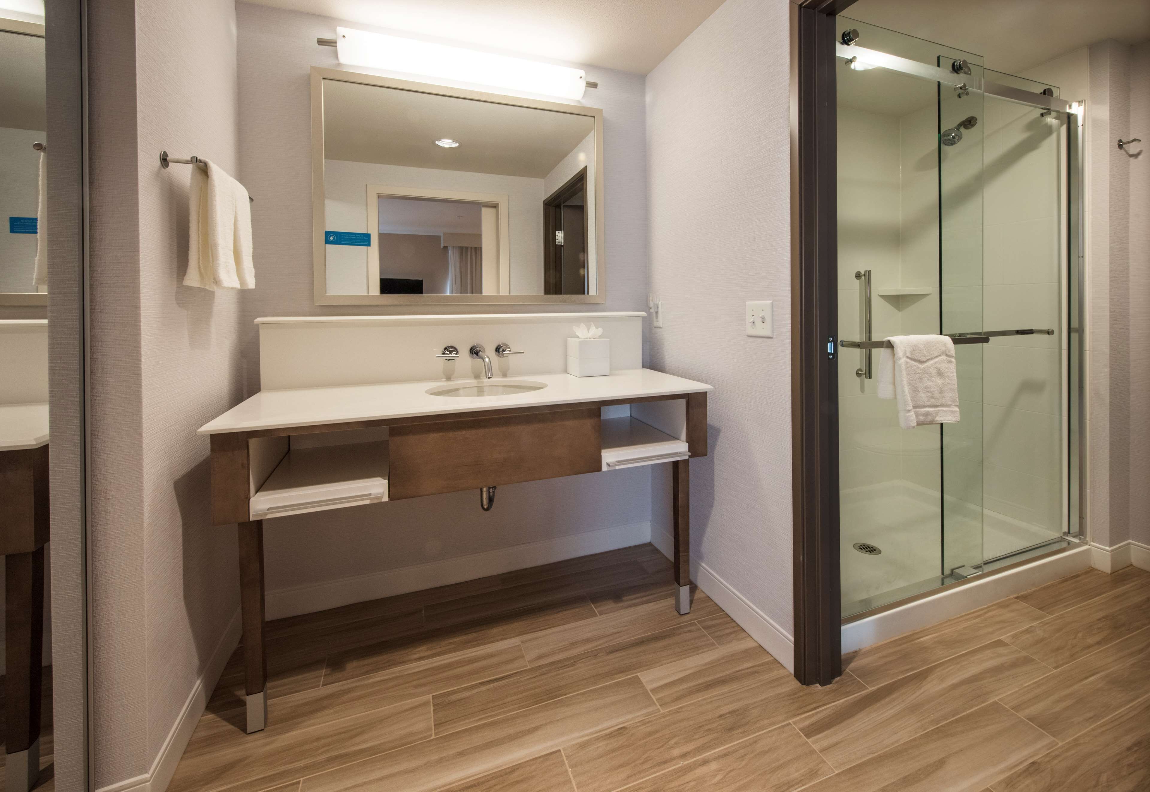 studio, 1 king bed, non smoking, refrigerator & microwave | bathroom | free toiletries, hair dryer, towels, soap