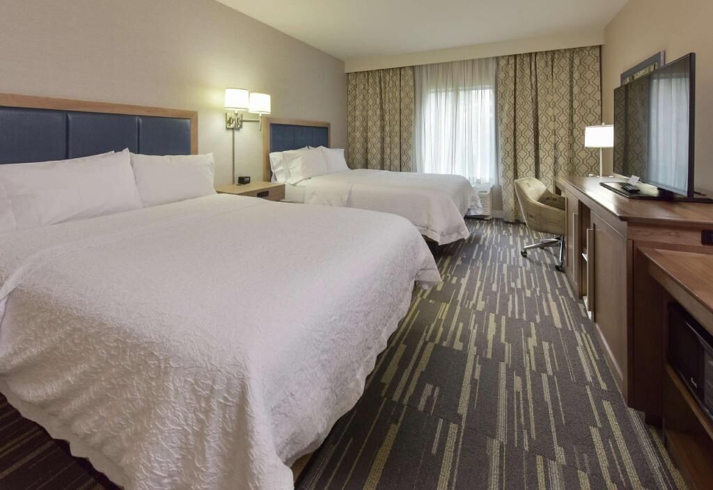 Egyptian cotton sheets, premium bedding, pillowtop beds, in-room safe