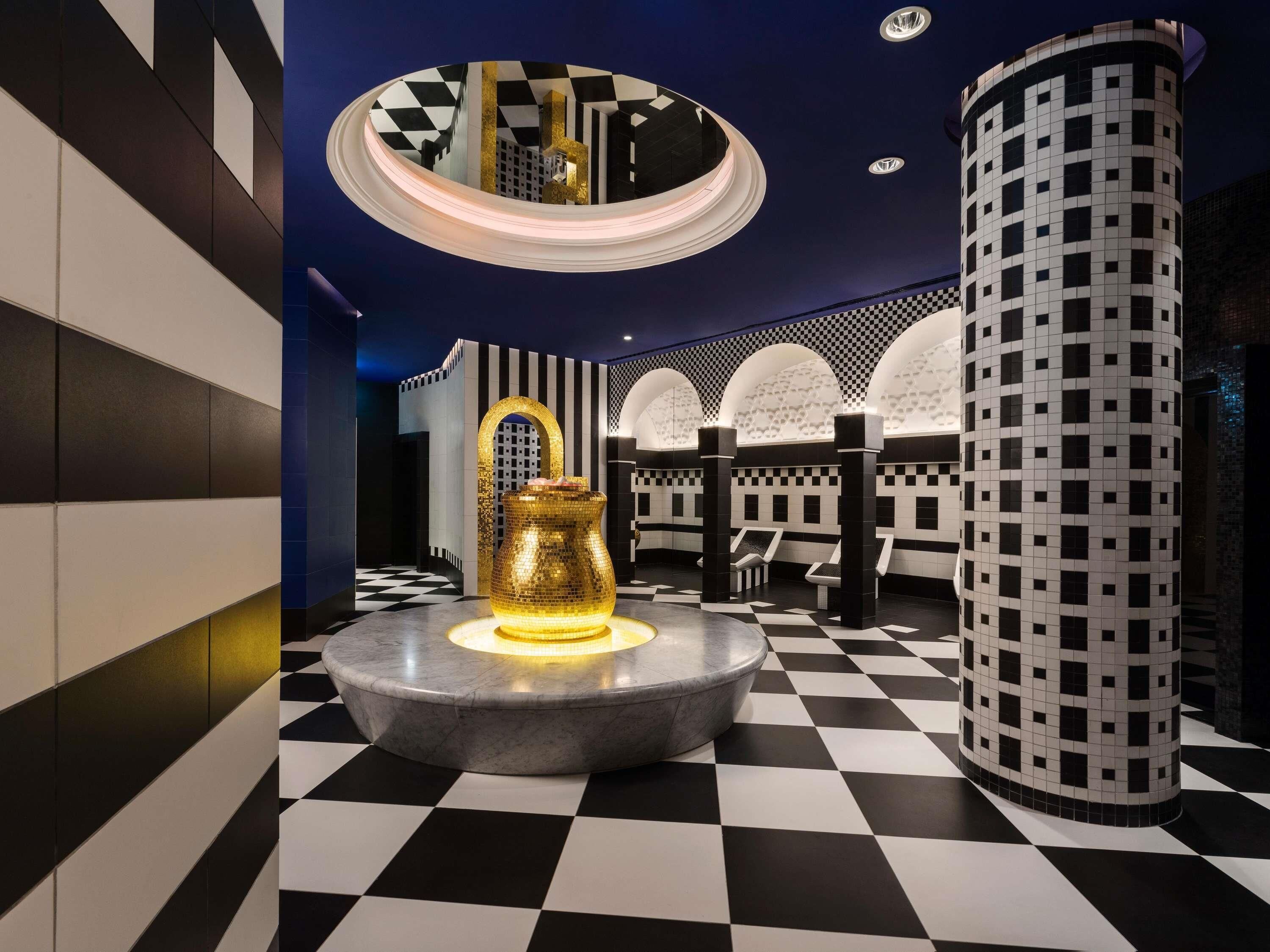 Photo - Mondrian Doha