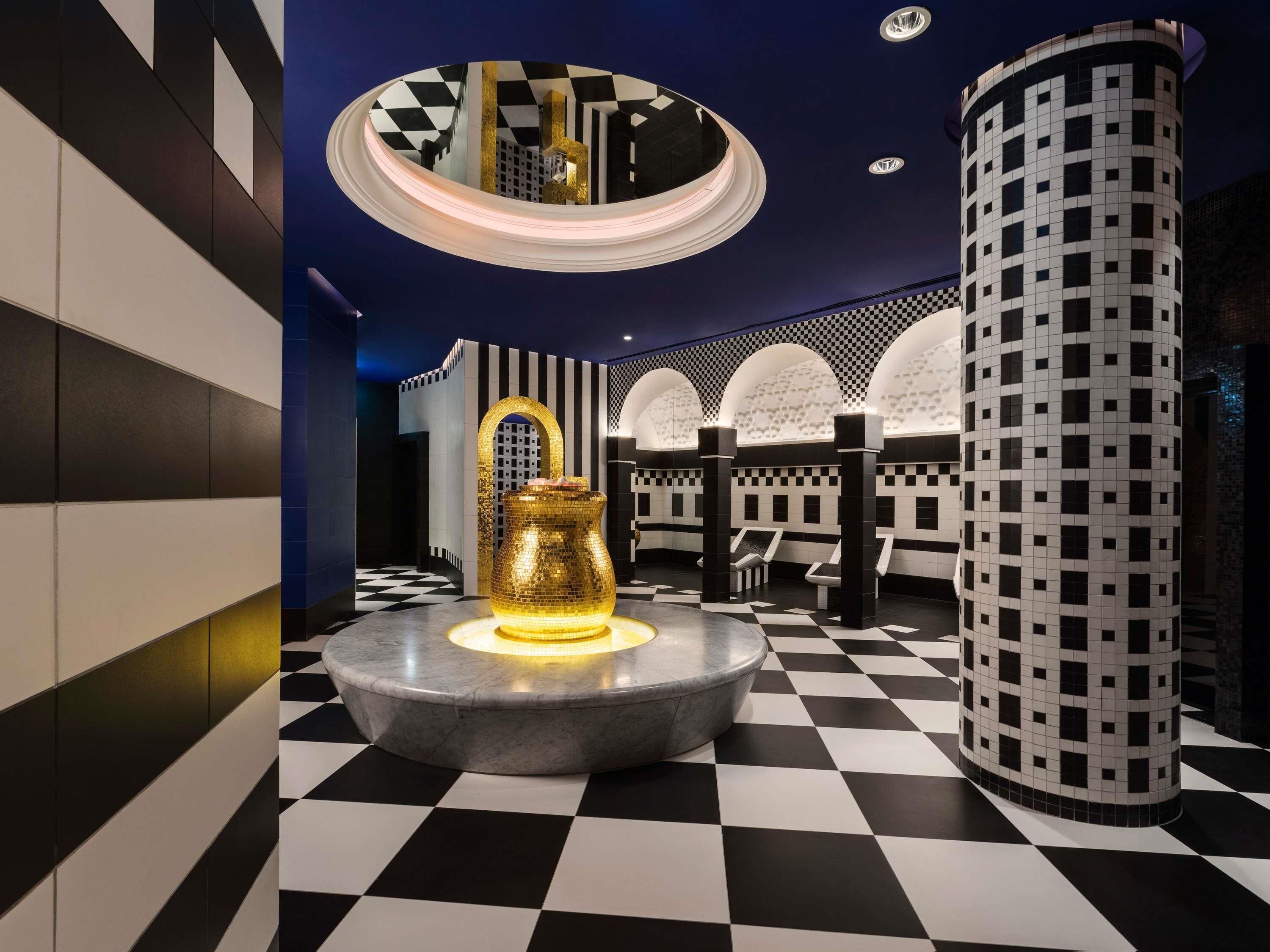 Couples treatment room(s), sauna, steam room, Turkish bath/hammam