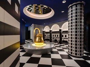 Couples treatment rooms, sauna, steam room, Turkish bath