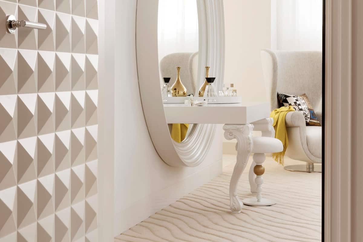 Ropa de cama de alta calidad, edredón y minibar