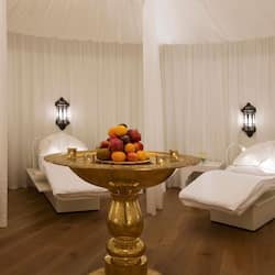 Couples treatment rooms, sauna, steam room, Turkish bath