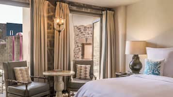 Premium bedding, pillowtop beds, minibar, in-room safe