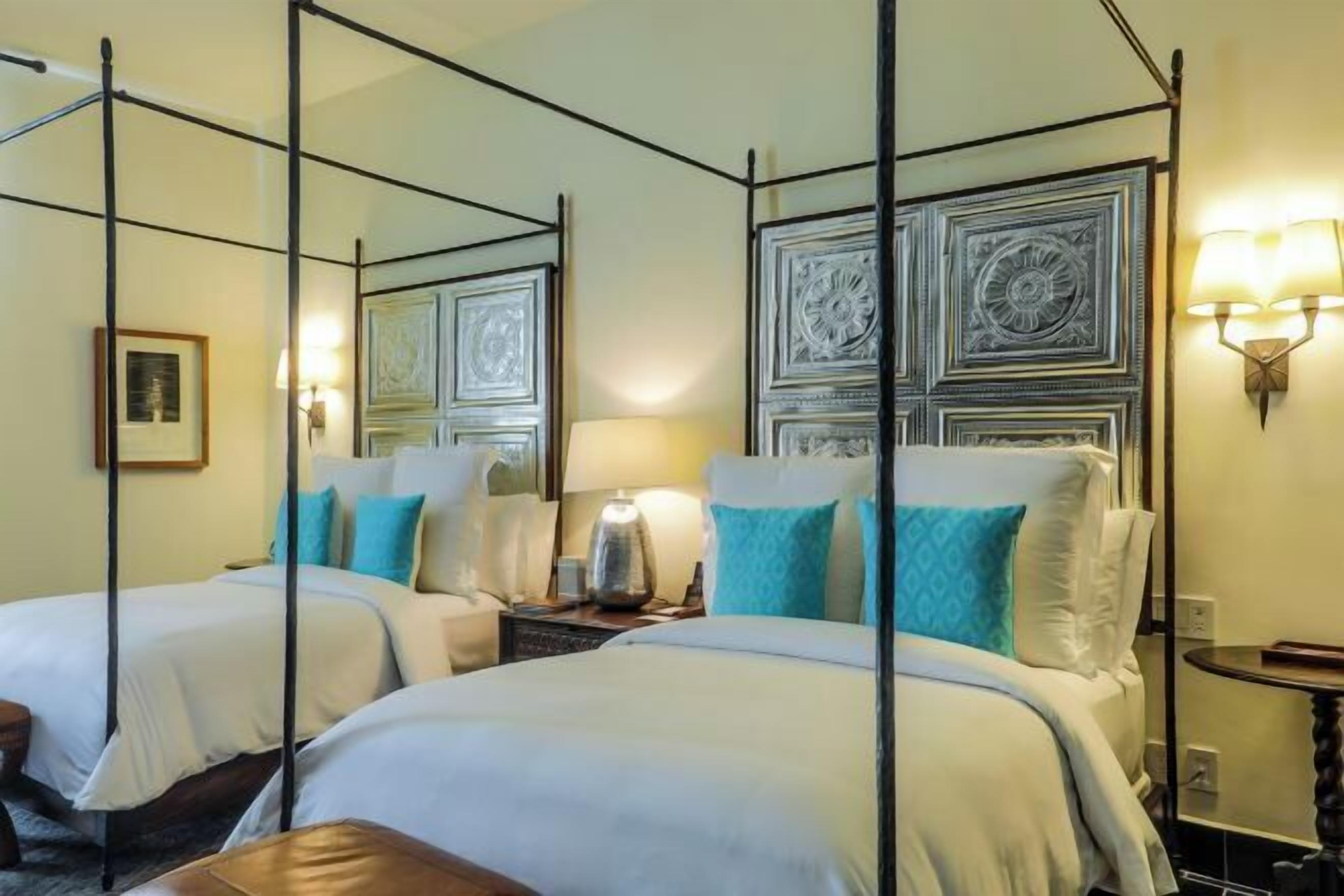 Premium bedding, pillowtop beds, minibar, in-room safe