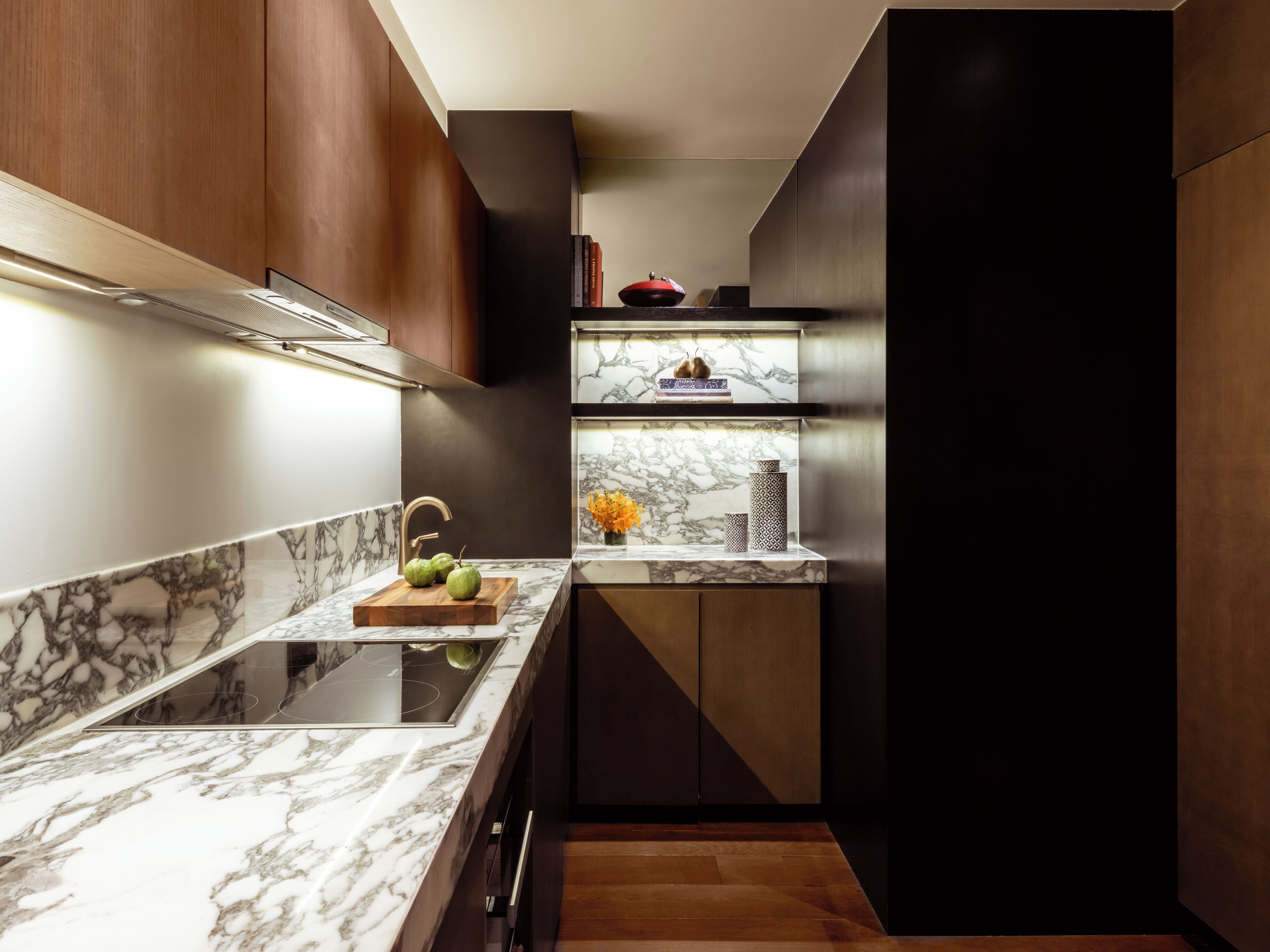 coffee/tea maker, electric kettle, eco-friendly cleaning products