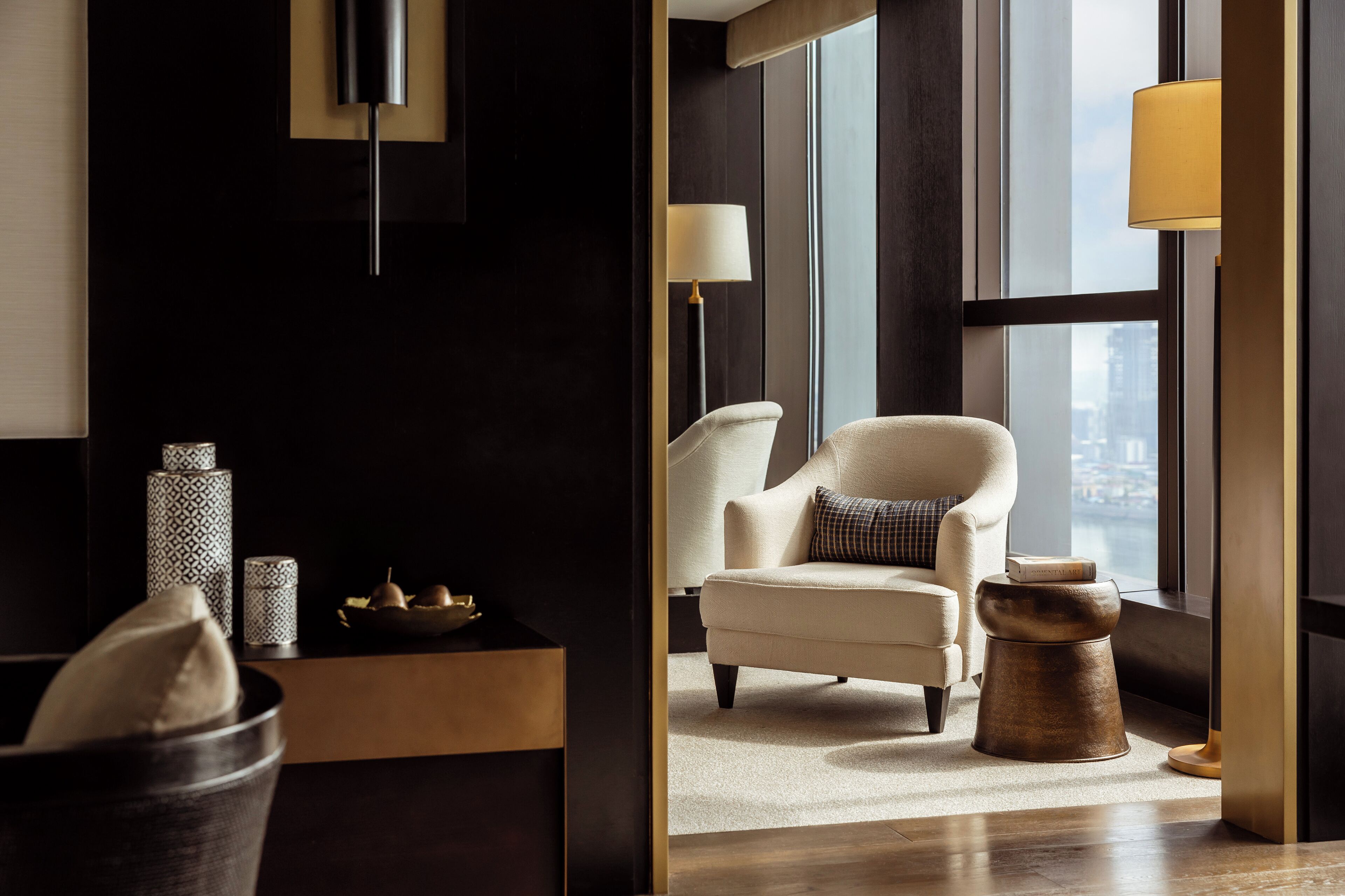 suite (rosewood) | living area | 55-inch lcd tv with satellite channels, tv