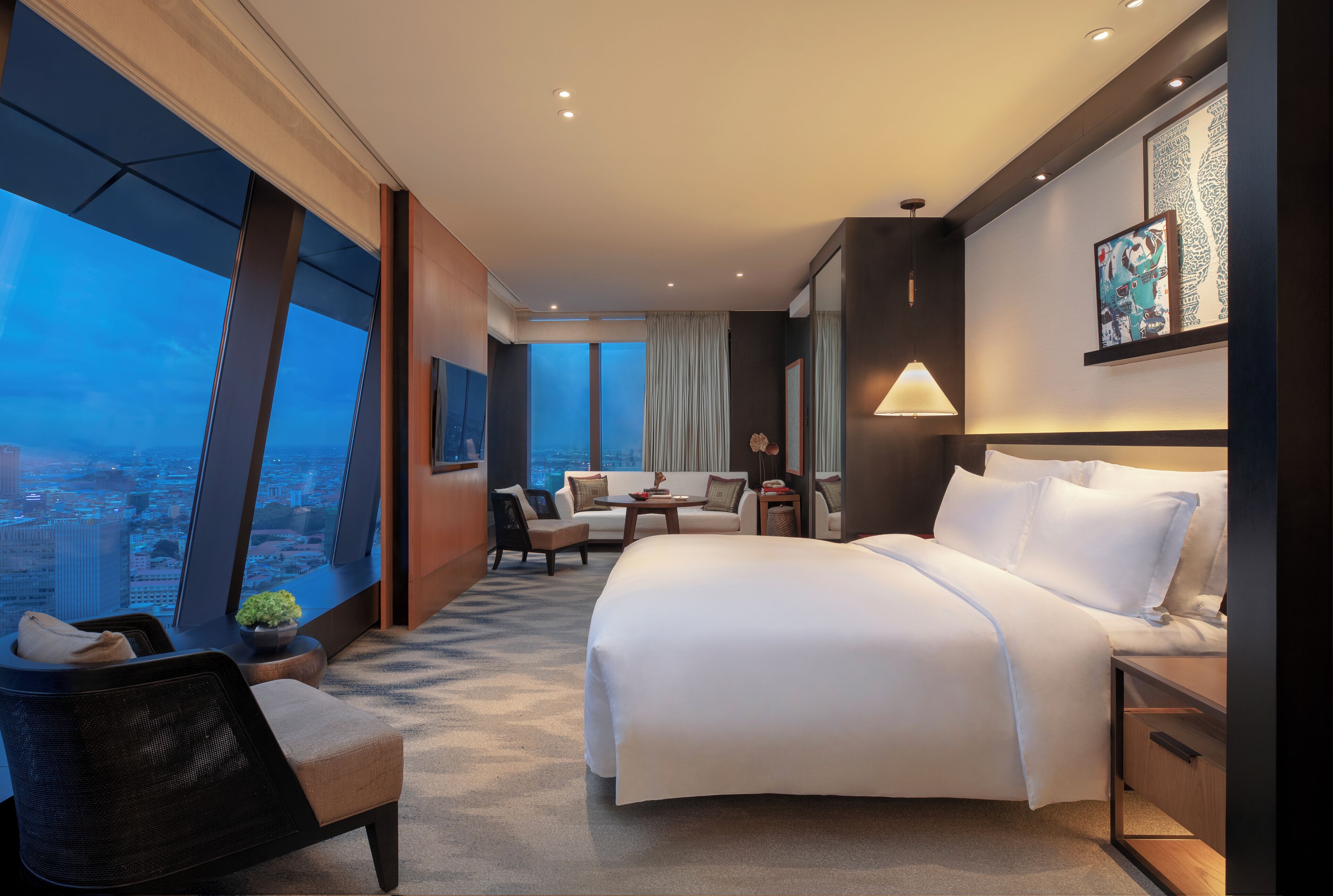 Premium bedding, Select Comfort beds, minibar, in-room safe