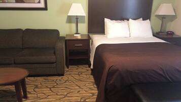 Bureau, fer et planche Ă repasser, Wi-Fi gratuit, draps fournis